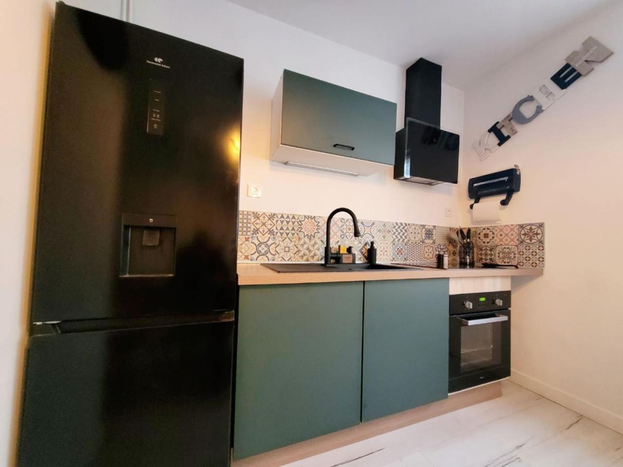 Maison De Ville Avec Terrasse - Arrivee Autonome Amiens Dış mekan fotoğraf